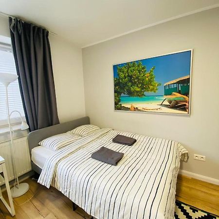 Апартаменти Bezagenta Mozart5 Studio Easy Access To City Wifi Варшава Екстер'єр фото
